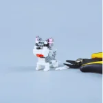 Paquete de 12 conectores 3D para figuras MINI 2.6MM. Permiten unir capas de manera firme y estable.